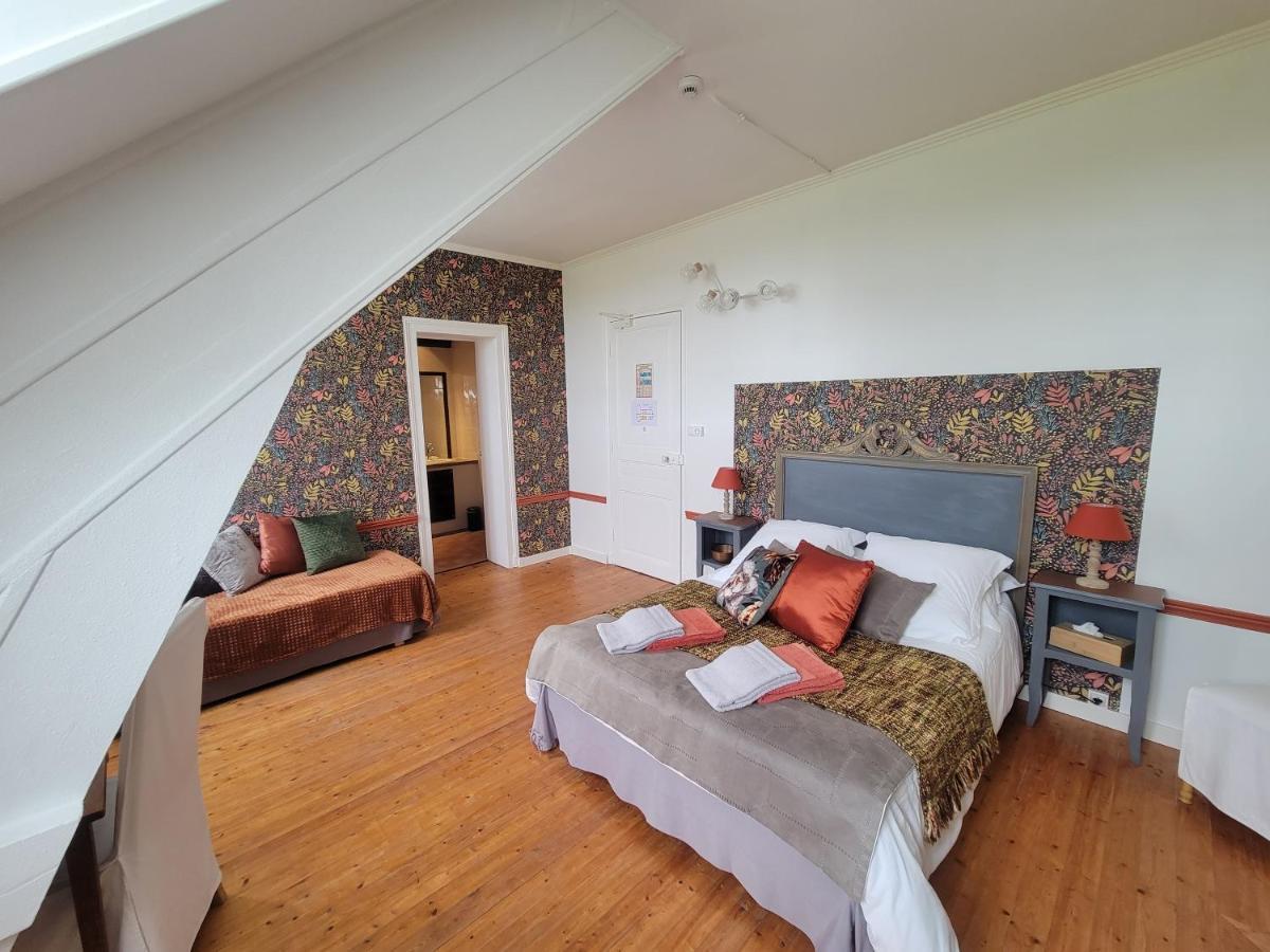 Chateau De Surville Surville  Room photo